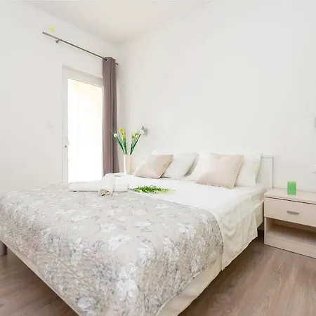 شقة Dream ميميتسا